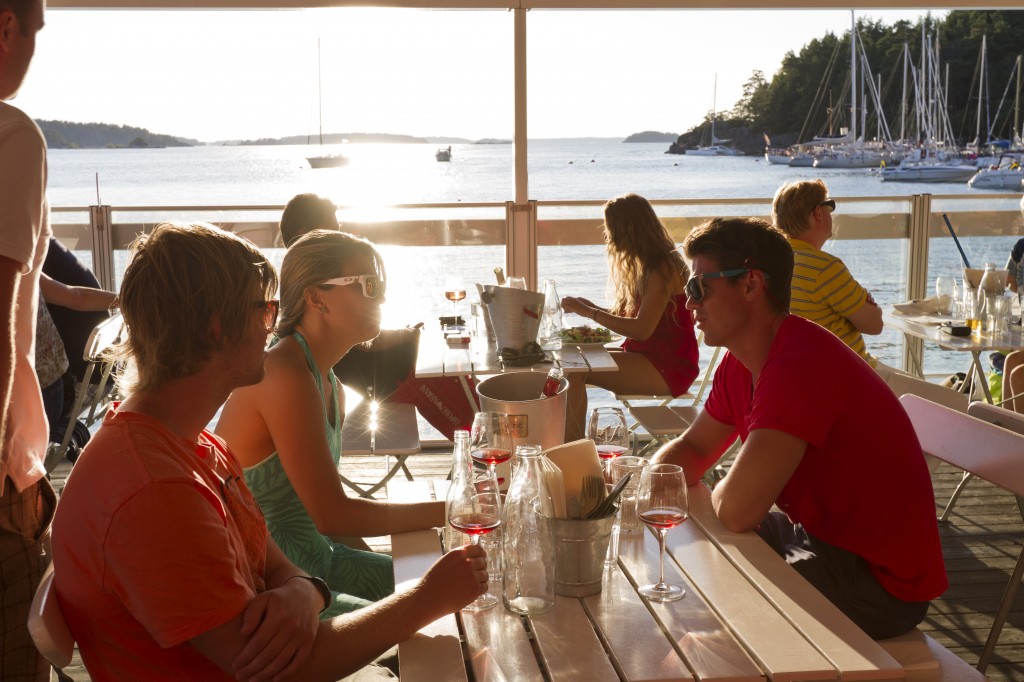 Dining in the archipelago_Photo_Henrik Trygg_High-res